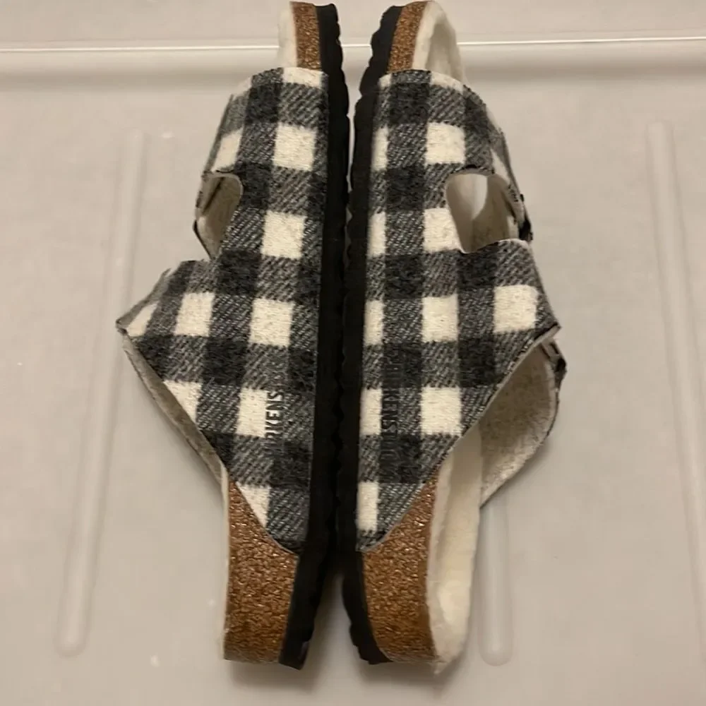 New Birkenstock Fleece Lining Gingham Sandals - Picture 5 of 6